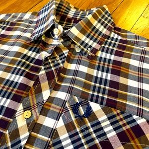 Fred Perry classic button-up with all the details, EUC